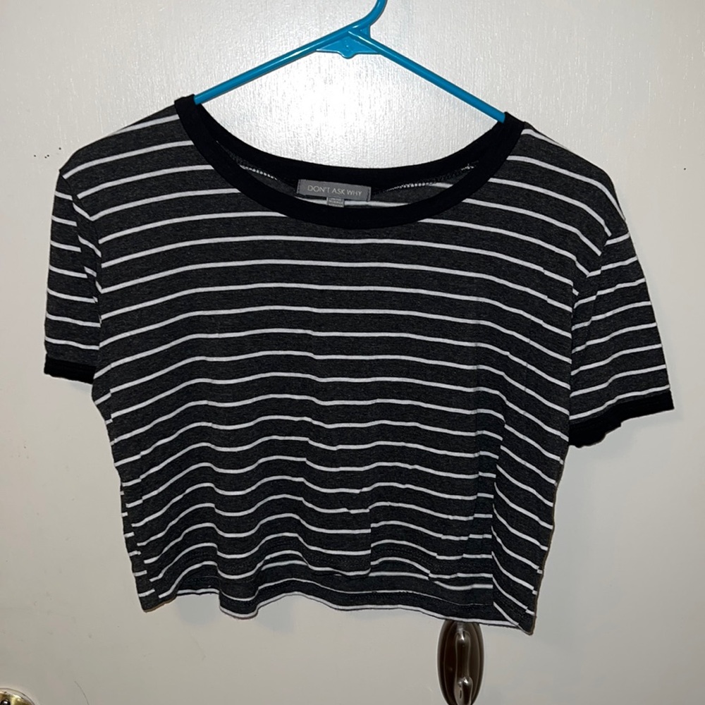 Dark grey and white stripped crop top